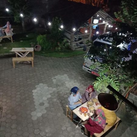 Penginapan Rudi Syariah Bantul Exterior photo