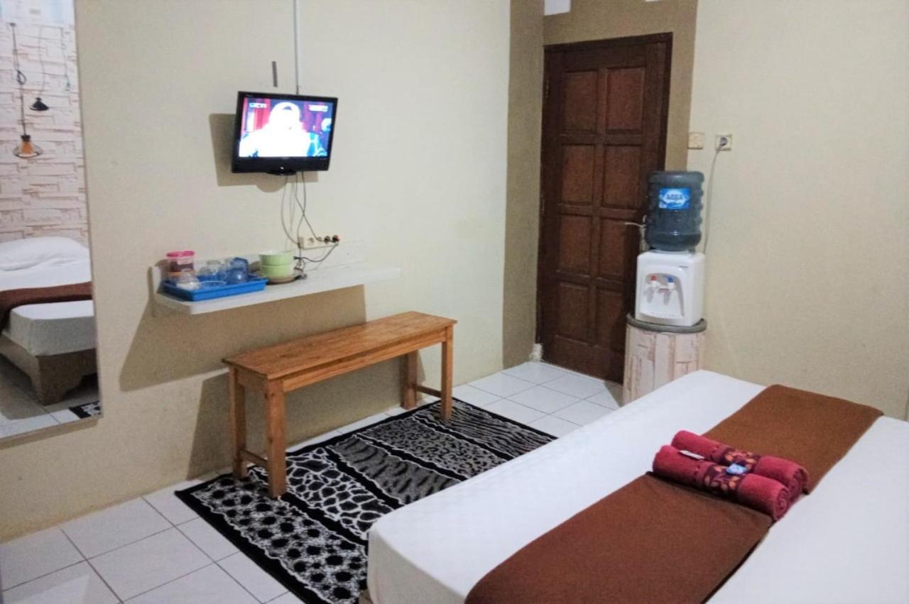 Penginapan Rudi Syariah Bantul Exterior photo